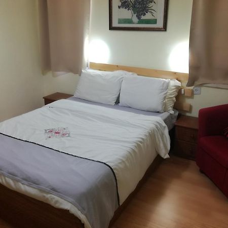 Zimmer Barzilay Арад Екстериор снимка