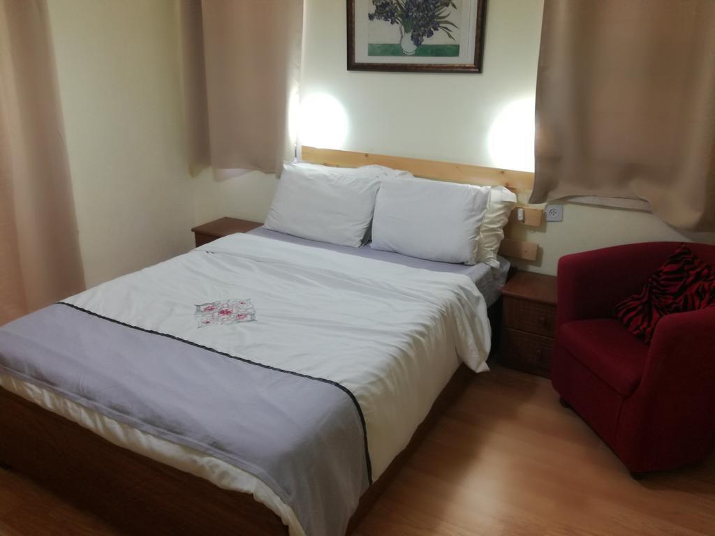 Zimmer Barzilay Арад Екстериор снимка